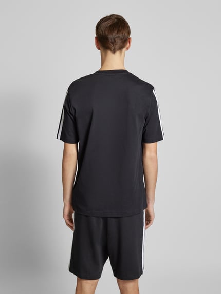 adidas Sportswear T-Shirt mit Logo-Stitching Black 5