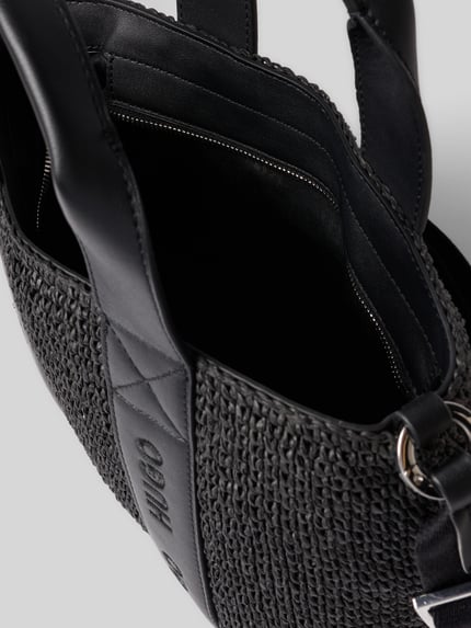 Produktfoto, Henkeltasche aus Papier Modell 'BECKY ST_MINI TOTE' von HUGO, czarna, jednolita, struktura o wyglądzie plecionki, zamek błyskawiczny, główna komora, label-tape, uchwyty do noszenia, odpinany pasek na ramię