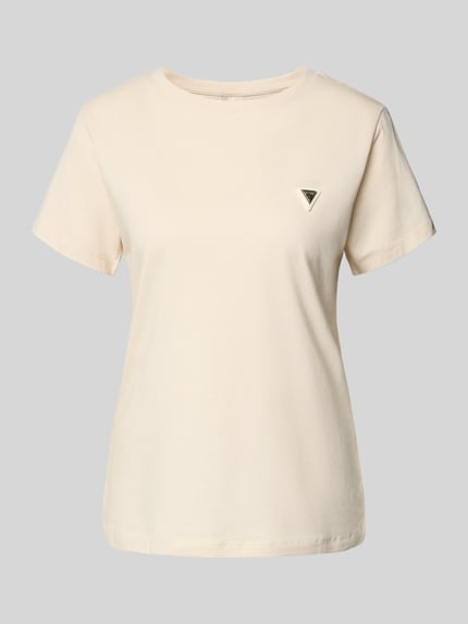 Produktfoto, Regular Fit T-Shirt mit Logo-Applikation Modell 'Colette' von Guess Activewear aus elastischem Baumwoll-Mix, cremefarben