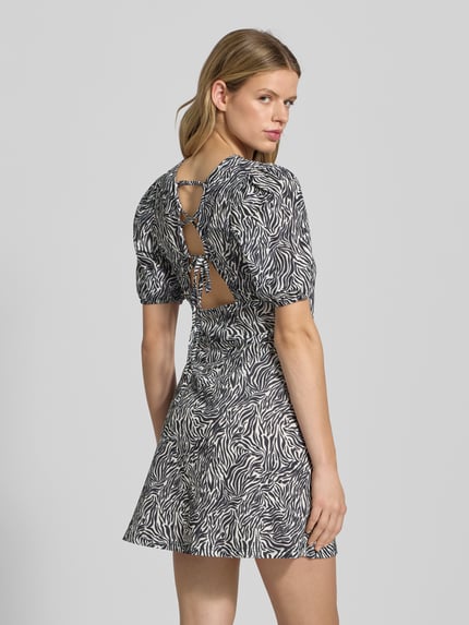 ONLY Licht uitlopende mini-jurk met rugdecolleté, model 'SURI' Offwhite - 5