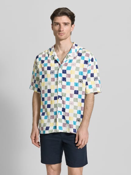 HUGO Koszula casualowa o kroju relaxed fit z czystej wiskozy model 'BEACH' Królewski niebieski 4