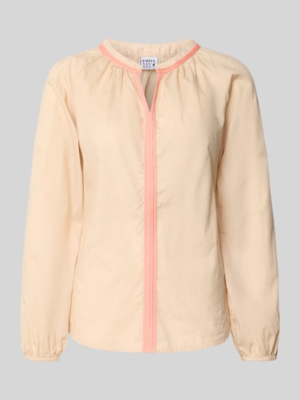 Productfoto, Regular Fit Bluse mit Raffungen van Emily Van den Bergh in lichtbeige katoen, tuniekhals, lange mouwen, elastische boorden, contrasterende stiksels