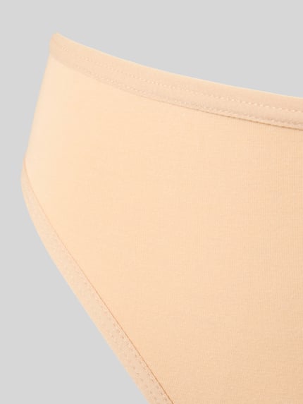 Frauenmodel trägt hautfarbenen Slip aus elastischem Baumwoll-Mix mit Logo-Print von SKINY, Slips aus Baumwoll-Mix mit Logo-Print im 3er-Pack, Nahaufnahme Oberkörper.