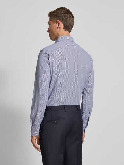 HUGO Slim Fit Businesshemd aus leichtem Stretch-Material Modell 'KENNO' Weiss 5