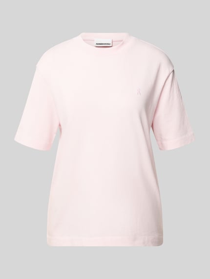 Produktfoto, Loose Fit T-Shirt aus reiner Baumwolle Modell 'TARJAA' von Armedangels, Optik: Unifarben, Logo-Stitching, Feinripp-Struktur, zartes Rosa