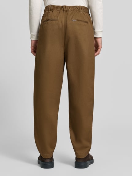 Barbour Bundfaltenhose aus reiner Baumwolle Sand 5