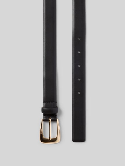 Productfoto, smalle zwarte riem uit echt rundleer, goudkleurige gesp, gladde textuur, Dames riem model 'Zelde' van BOSS.