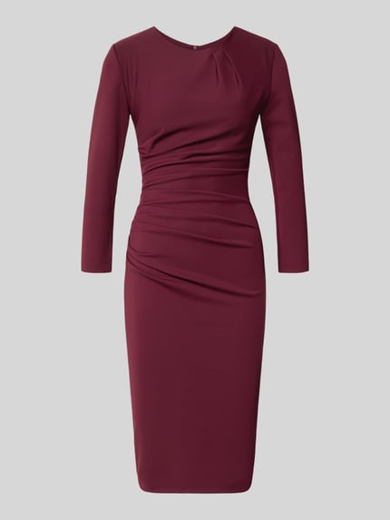 Produktfoto, Cocktailkleid mit Raffungen von Rinascimento in Bordeaux, Material-Mix mit Stretch-Anteil, taillierte Passform, knielang