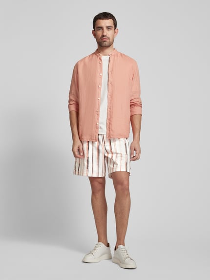 BOSS Orange Regular Fit Shorts mit Streifenmuster Modell 'Sandrew' Weiss 1