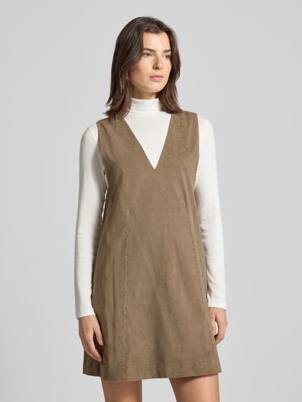 ARMEDANGELS Fließendes Cordkleid aus Baumwoll-Mix Modell 'PINAAFO' Taupe 4