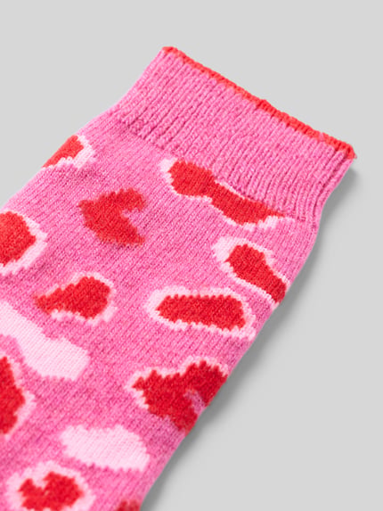 Produktfoto, Socken mit Kaschmir-Anteil im Leo-Design von UNIO HAMBURG, mieszanka bawełny i kaszmiru, prążkowane wykończenia, wzór w panterkę