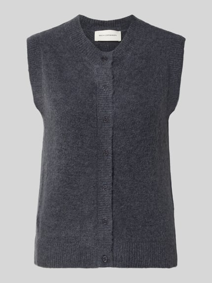 Produktfoto, dunkelgraue Strickweste mit Rundhalsausschnitt, Knopfleiste, wollige Textur, Modell 'Bondie Hope' von MSCH Copenhagen, Regular Fit