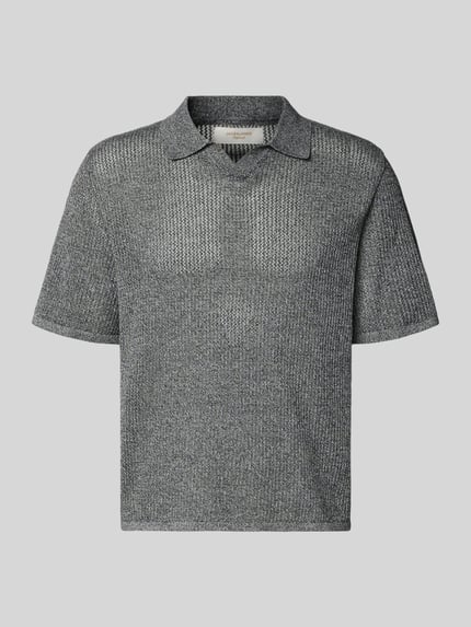Produktfoto, Regular Fit Strick-Poloshirt Modell 'CASSIS' von Jack & Jones, reine Baumwolle, grau meliert, feine Textur, V-Ausschnitt