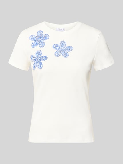 Produktfoto, Regular Fit T-Shirt mit floralem Zierbesatz von Jake*s Casual aus reiner Baumwolle in Weiß mit blauen Blumen vorn, Rundhalsausschnitt, Rückenlänge 55 cm bei Größe S.