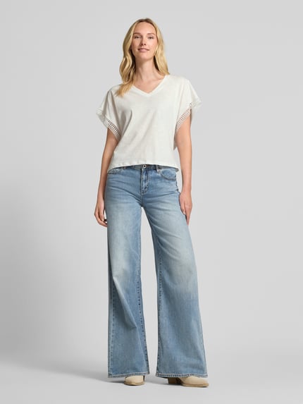 ICHI T-Shirt mit V-Ausschnitt Modell 'HOLYA' Offwhite 1