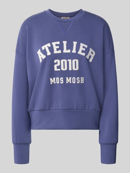 Produktfoto, Relaxed Fit Sweatshirt aus viscosemix Modell 'Nima' von MOS MOSH in blauw met logodetail, ronde hals, elastische boorden.