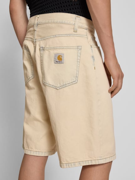 Carhartt Work In Progress Baggy fit korte jeans in 5-pocketmodel, model 'LANDON' Zand - 3
