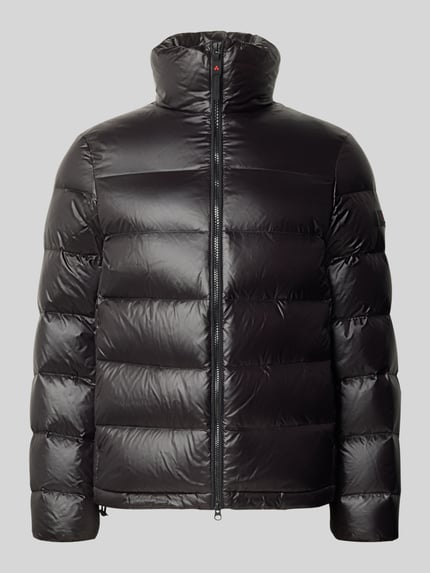 Produktfoto, schwarze Steppjacke mit Stehkragen Modell 'KEKE' von Peuterey, Regular Fit, Zweiwege-Reißverschluss, glatte Textur