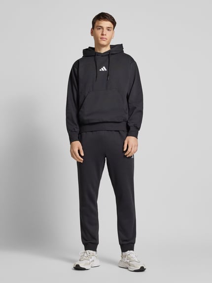 adidas Sportswear Bluza z kapturem i wyhaftowanym logo model ‘FEELCOZY’ Czarny 1