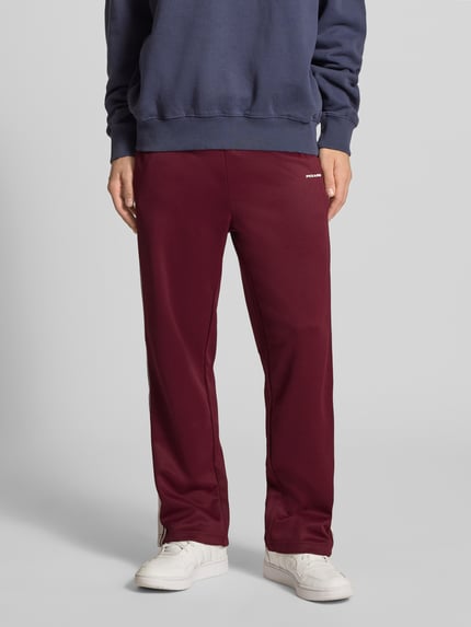 PEGADOR Wide fit trackpants met logo-applicatie, model 'Viro' Bordeaux - 4