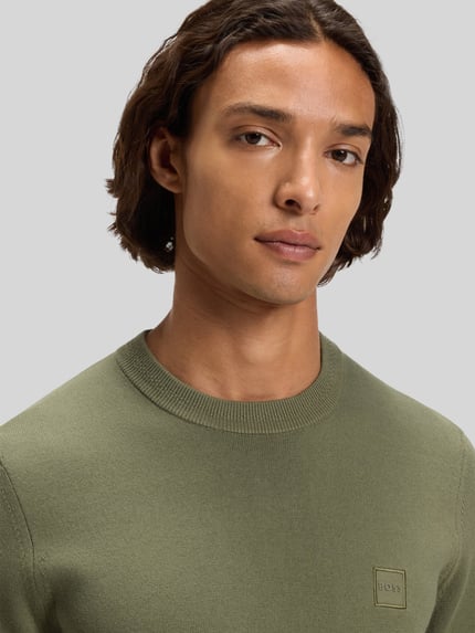 BOSS Orange Sweter z dzianiny o kroju regular fit z mieszanki bawełny i kaszmiru Khaki 3