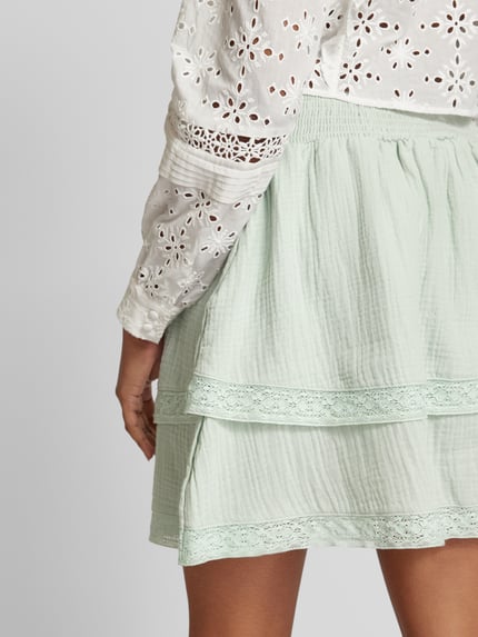 VERO MODA Minirock im Stufen-Look Modell 'NATALI' Schilf 3