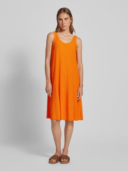 s.Oliver RED LABEL Knielanges Kleid mit Plisseefalten Orange 1