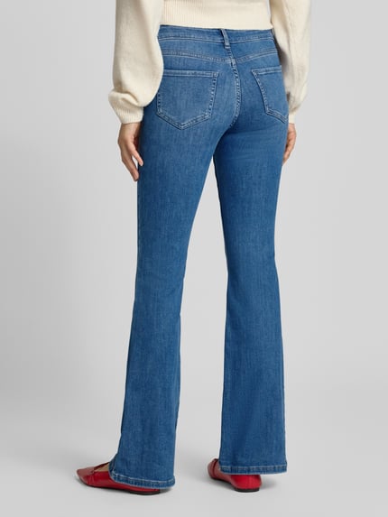 REVIEW Flared Jeans mit mittelhohem Bund in mittelblauer Waschung Blau 5