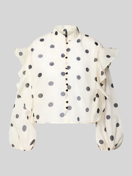 Produktfoto, Boxy Fit Chiffon-Bluse mit Polka-Dots-Muster Modell 'DOROTHY' von Vero Moda, semitransparent, weiß mit schwarzen Punkten, Rüschen, Ballonärmel, elastischer Ärmelabschluss, einreihige Knopfleiste, Mock Neck, leicht strukturierte Oberfläche, Stoffband für Schluppen- oder Gürtel-Design.
