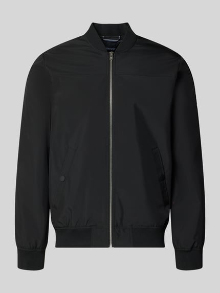 Produktfoto, Jacke mit Stehkragen Modell 'clay' von Matinique in Schwarz, Reißverschluss, Druckknopf-Taschen, Regular Fit, glatte Struktur