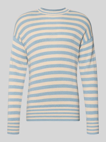 Produktfoto, Strickpullover aus Baumwoll-Kaschmir-Mix mit gerippten Abschlüssen von FTC-Cashmere, lichtblauw-creme strepen, regular fit.