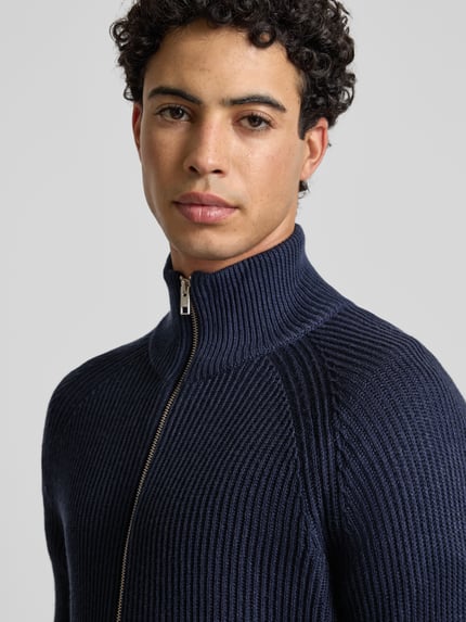 JACK & JONES Kardigan ze stójką i zamkiem błyskawicznym model ‘PANNEL’ Granatowy 3