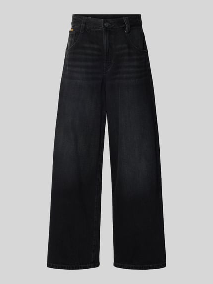High Loose Fit Jeans mit Label-Detail Modell 'Skater' Shop The Look MANNEQUINE