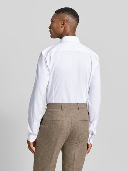 BOSS Slim Fit Businesshemd mit extra langem Arm Modell 'HANK' Weiss 5