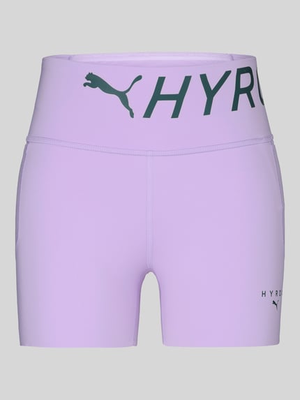 Produktfoto, Skinny Fit Sportshorts mit Label-Print Modell 'PUMA x HYROX PWRMODE 4' von PUMA in Helllila, glatte Oberfläche, Damen Sportshorts von PUMA Performance