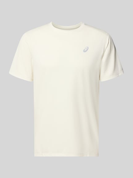 Produktfoto, Regular Fit T-Shirt mit Logo-Print von ASICS in Cremeton, glatte Textur, Rundhalsausschnitt, Kurzarm, Rückenlänge 71 cm in Größe M