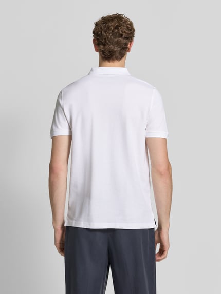 MCNEAL koszulka polo o kroju regular fit z wyhaftowanym logo Biały 5
