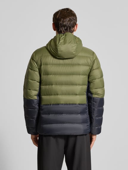 Under Armour Steppjacke mit Logo Oliv 5
