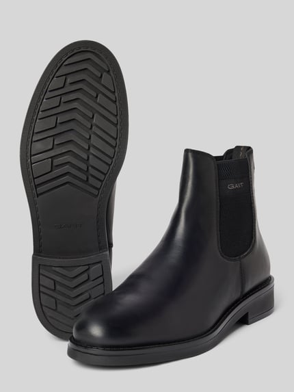 Productfoto, zwarte chelsea boots van glad rundleer model 'Prepdale' van GANT, Heren Chelseas, glanzend oppervlak, detail zicht op zool