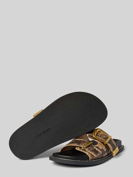Steve Madden Slippers met doornsluiting en labeldetail, model 'ARCH' Donkerbruin - 4