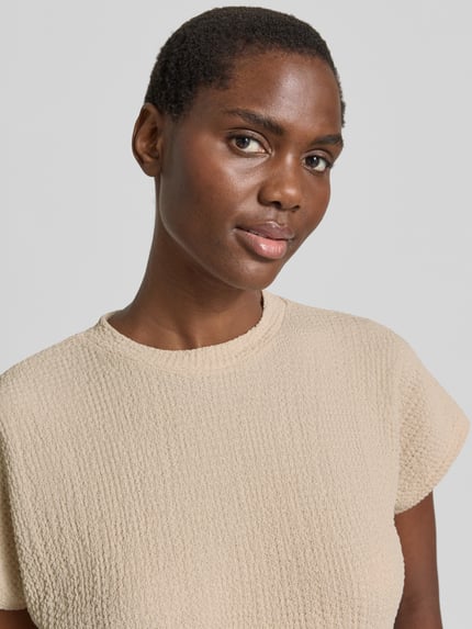 Christian Berg Woman T-shirt met structuurpatroon en ronde hals Beige - 3
