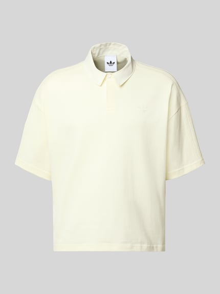 T-shirt o kroju regular fit z kołnierzykiem polo Shop The Look MANNEQUINE