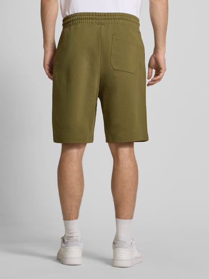 HUGO Blue Szorty dresowe o kroju regular fit z czystej bawełny model 'NASENSIO' Oliwkowy 5