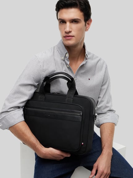 Tommy Hilfiger Laptoptasche mit abnehmbaren Schulterriemen BLACK 1