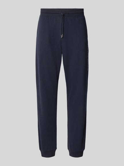 Regular Fit Sweatpants aus Baumwoll-Mix Shop The Look MANNEQUINE