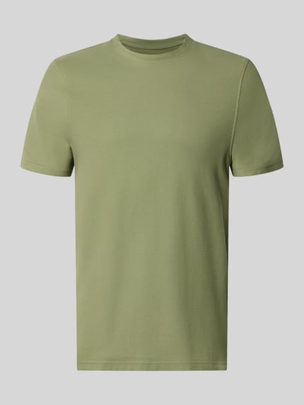 Produktfoto, T-Shirt mit Rundhalsausschnitt von MCNEAL in Olivgrün, reine Baumwolle, Slim Fit, glatte Struktur, Rückenlänge 68 cm bei Größe M.