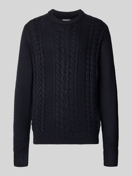 Produktfoto, Regular Fit Strickpullover aus Baumwoll-Mix Modell 'JAMES' von Marc O'Polo, krój regular fit, ciemnogranatowy, wzór warkoczowy, długość tyłu w rozmiarze M: 68 cm, długość rękawa w rozmiarze M: 69 cm
