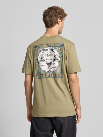 adidas Originals T-Shirt mit Rundhalsausschnitt und Label-Print Khaki 5