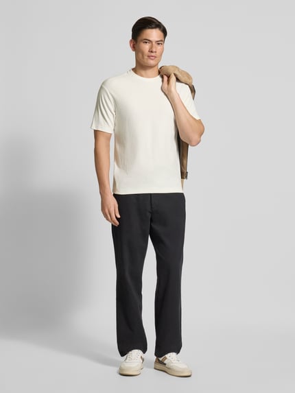 DRYKORN T-Shirt mit geripptem Rundhalsausschnitt Modell 'GILBERD' Offwhite 1
