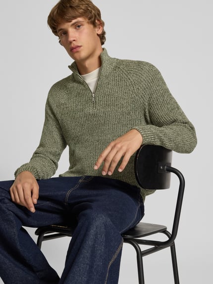 Blend Slim Fit Strickpullover mit Reißverschluss Modell 'Darik' Oliv 3